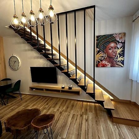 Ethra Suite 1 Golos Dış mekan fotoğraf
